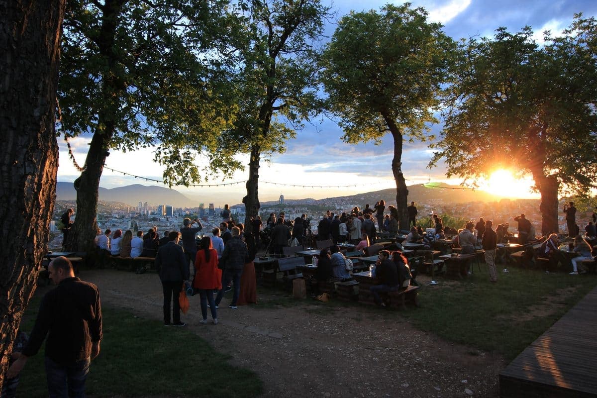 Sur burcundan iftar topu
